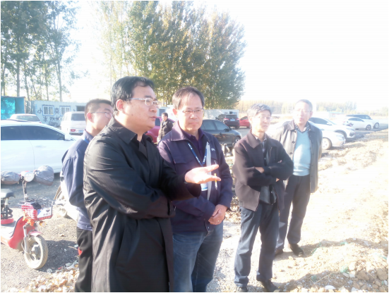 市建设局副局长乔殿义等领导到访项目部(图1)